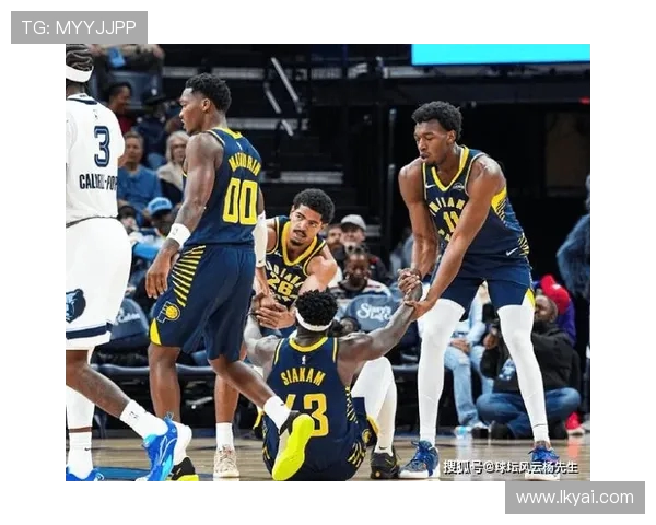 莫兰特半场独撑全队火力砍下12分送6助攻首节爆发成进攻核心